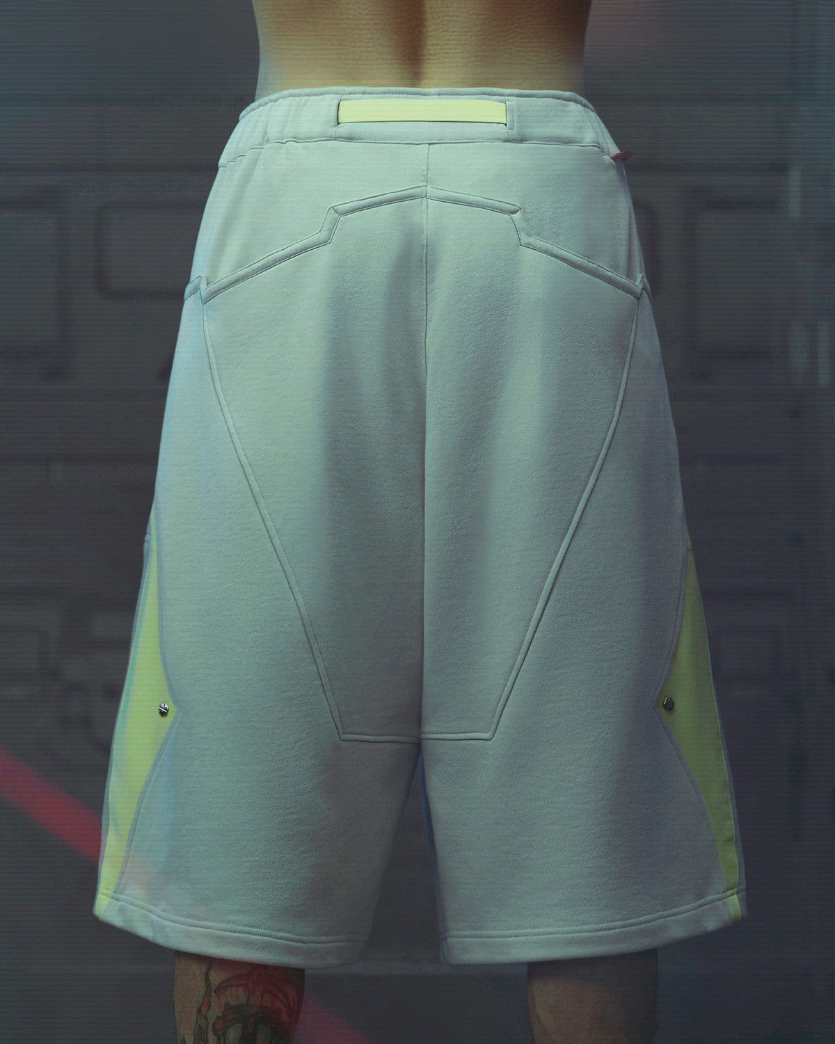 XIPHEVIL Deconstructed Zipper Rivet Shorts Light Grey – photo 13 of 17