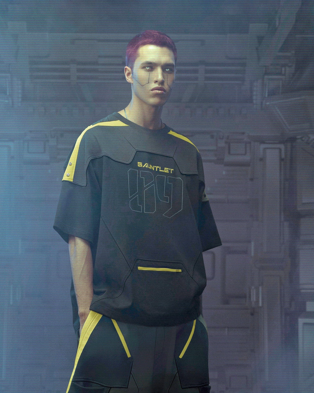 XIPHEVIL Modern Deconstructed Rivet Jersey Yellow – photo 4 of 15