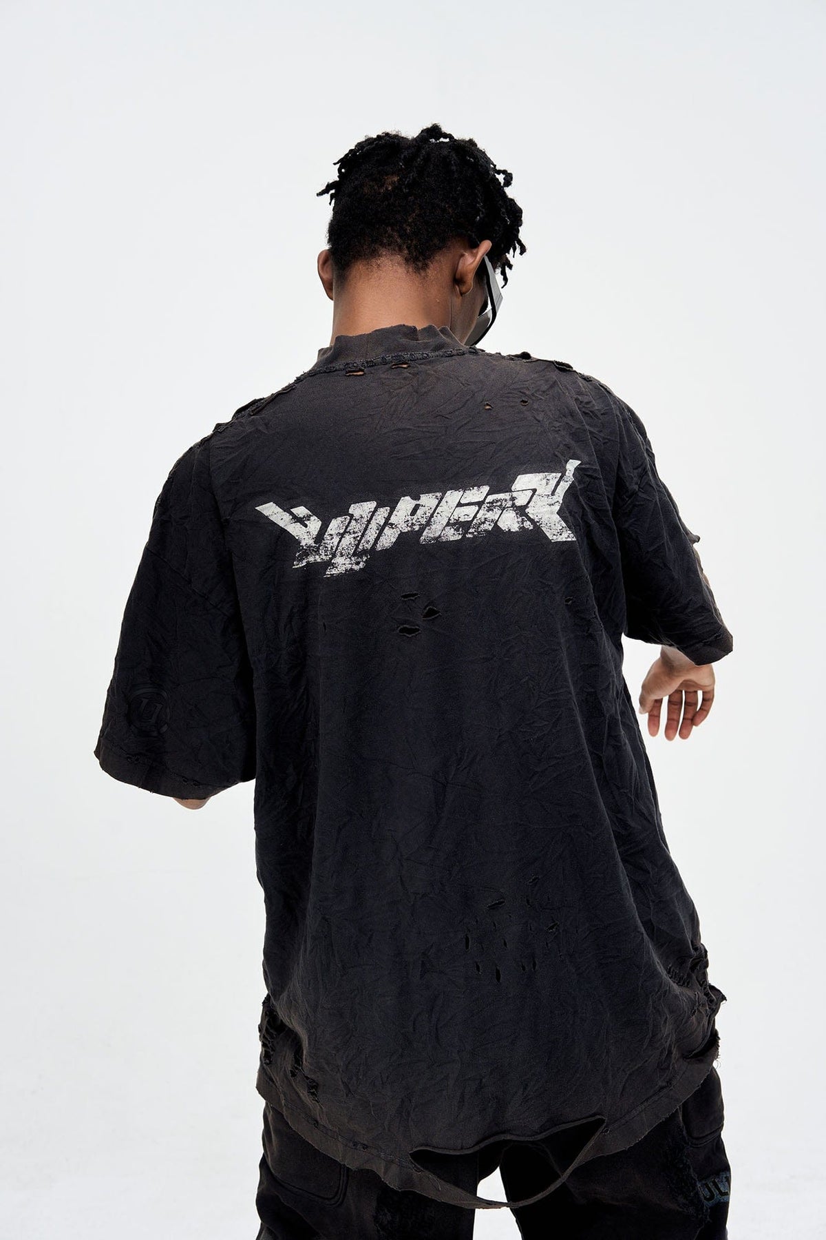 ULIPERY Distressed Glow Crinkled T-Shirt – photo 7 of 21