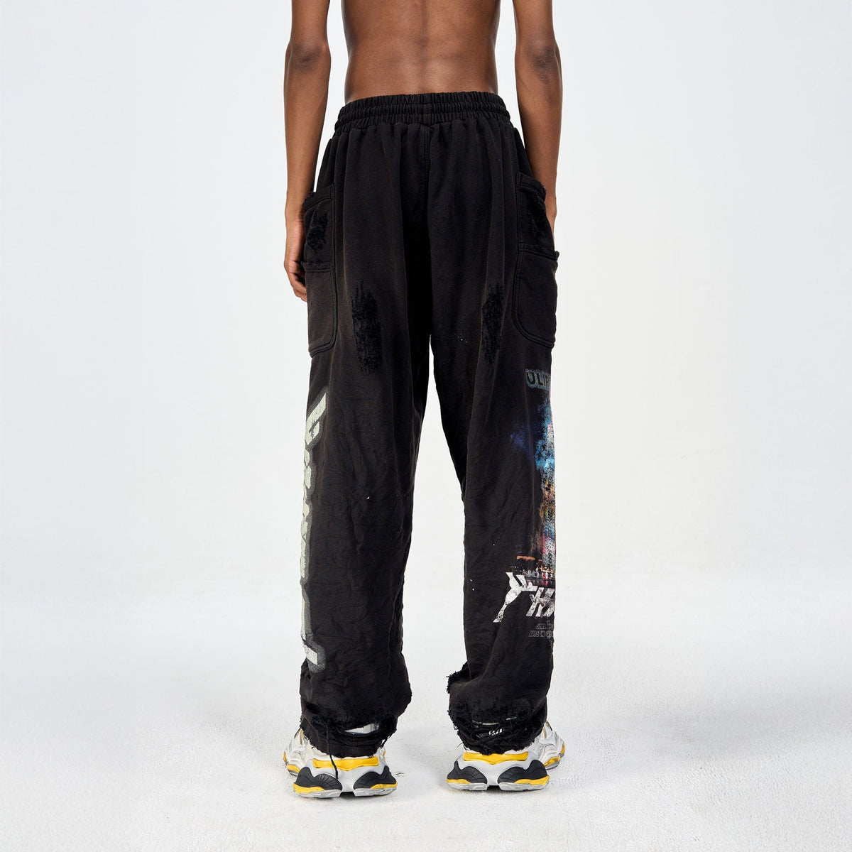 ULIPERY Distressed Glow Crinkled Sweatpants – photo 2 of 19