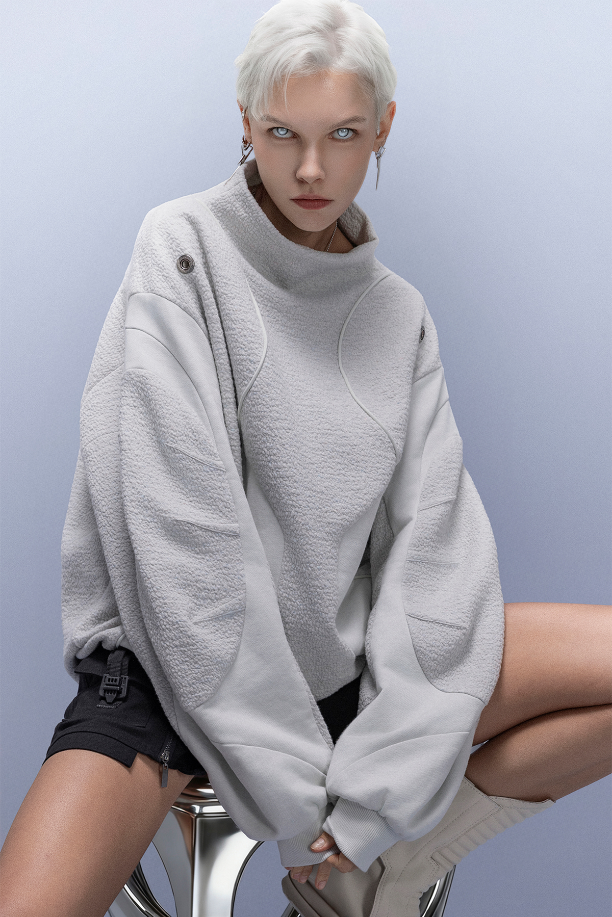 XIPHEVIL Fleece-Panel Saber-Sleeve Sweatshirt White – photo 10 of 12