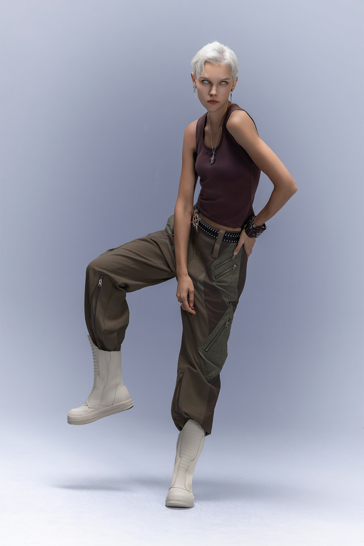 XIPHEVIL Paneled Multi-Pocket Zip Cargo Pants Coffee – photo 4 of 7