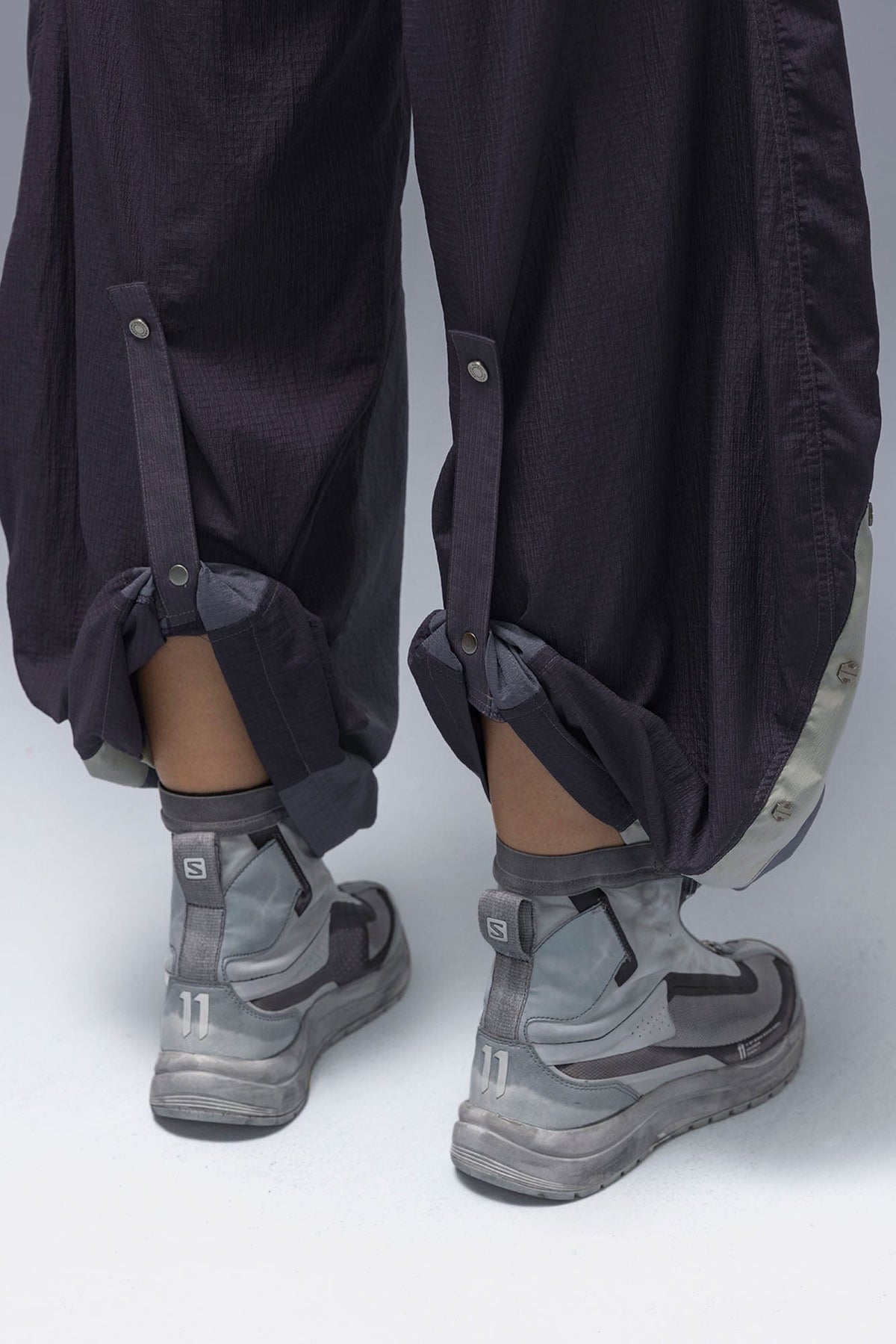 XIPHEVIL Deconstructed Contrast Panel Utility Curved Pants – photo 20 of 23