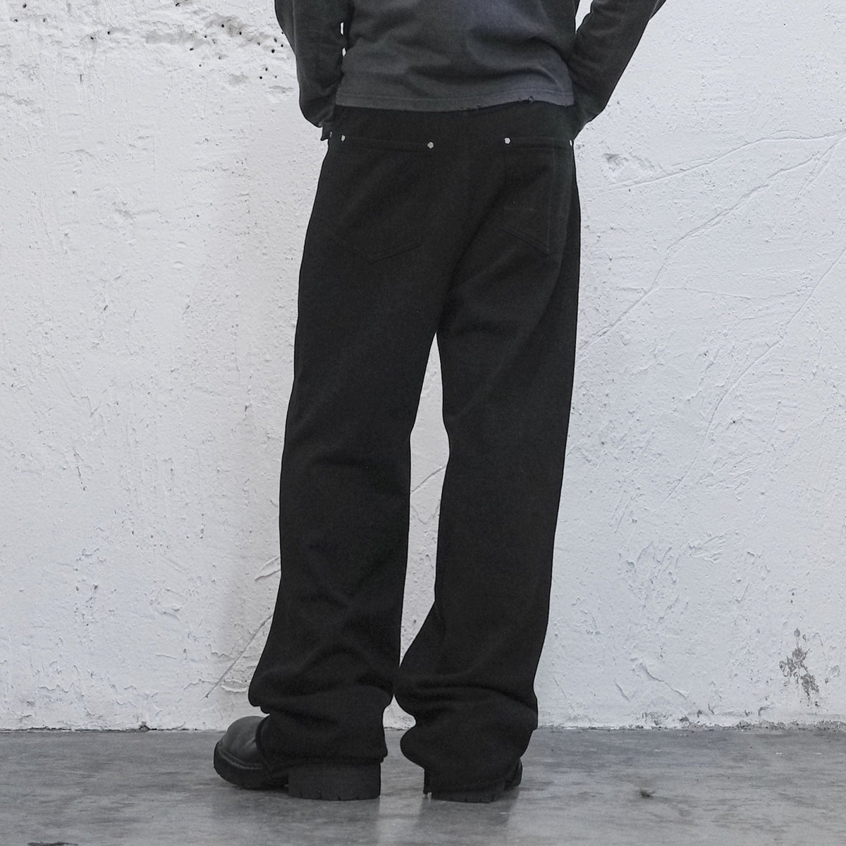 UNDERWATER Devil Embroidery Straight-Leg Pants – photo 2 of 13