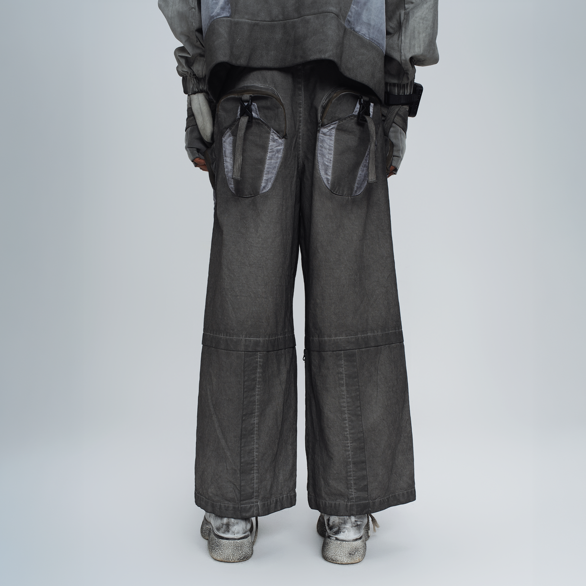 STEAM Multi-Pocket Spliced Parachute Cargo Pants – photo 4 of 25