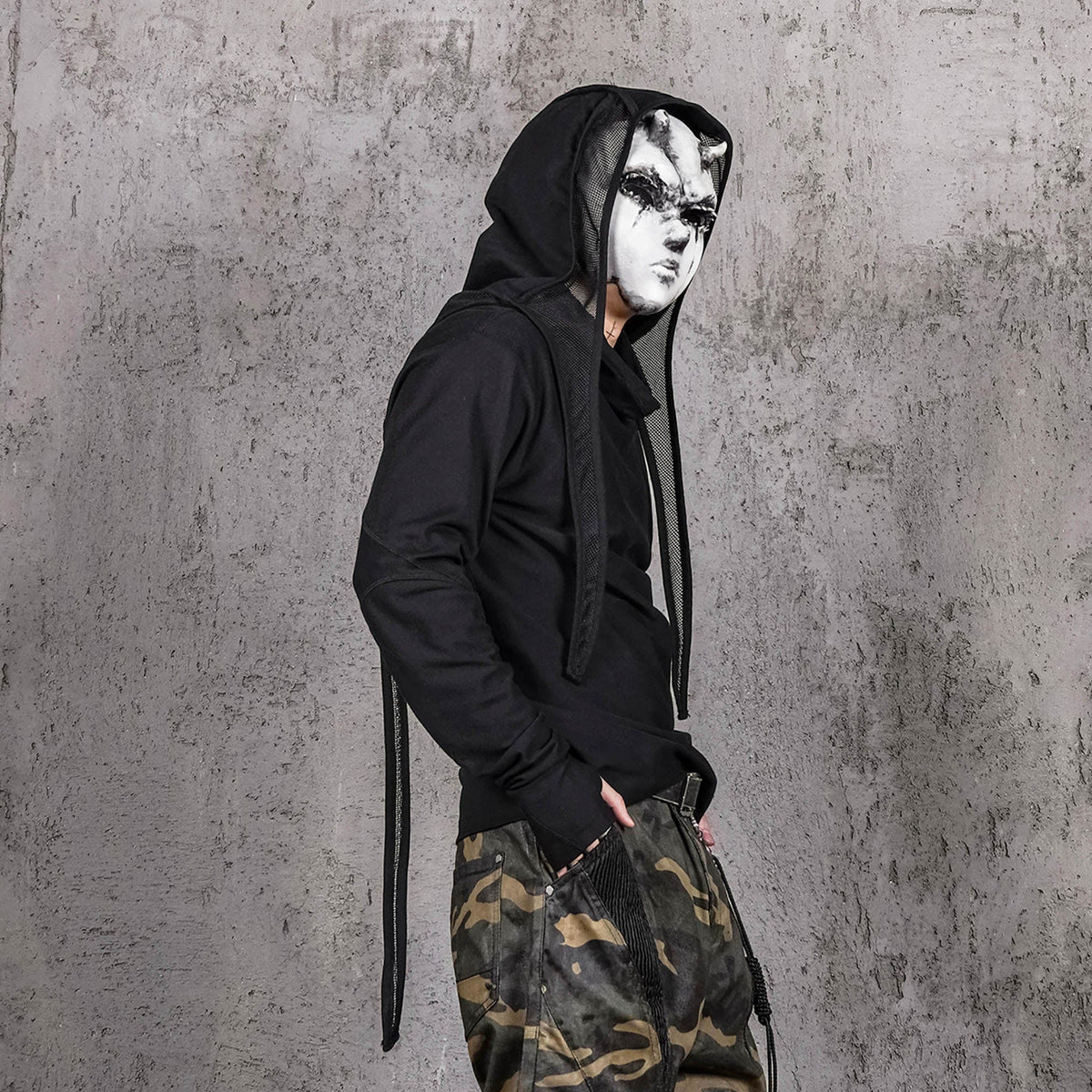 UNDERWATER Mesh-Spliced Long Strap Durag – photo 3 of 11
