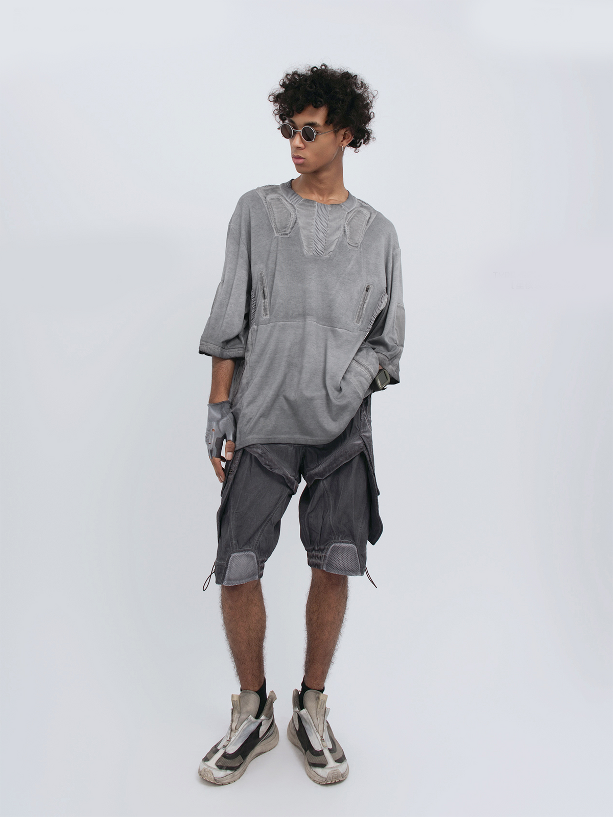 STEAM Distressed Mesh-Spliced Oversized Tactical T-Shirt – photo 11 of 25