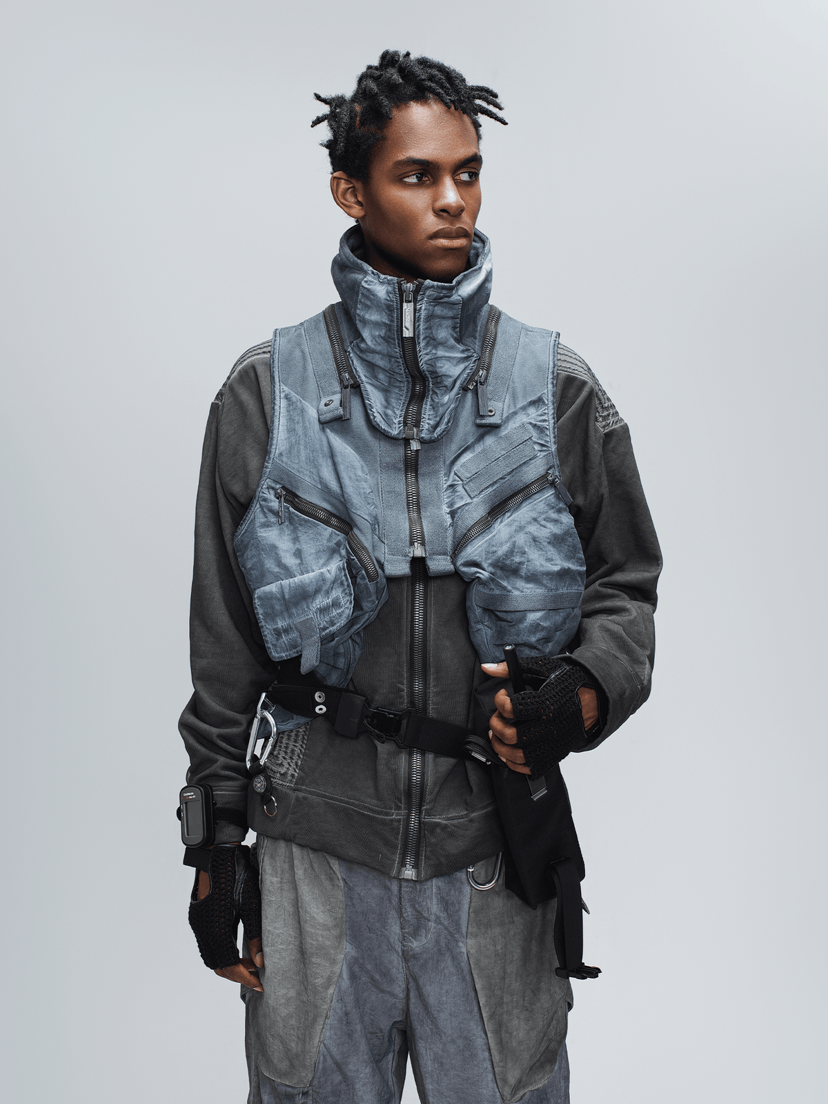 STEAM Multi-Pocket Detachable Utility Vest – photo 22 of 39