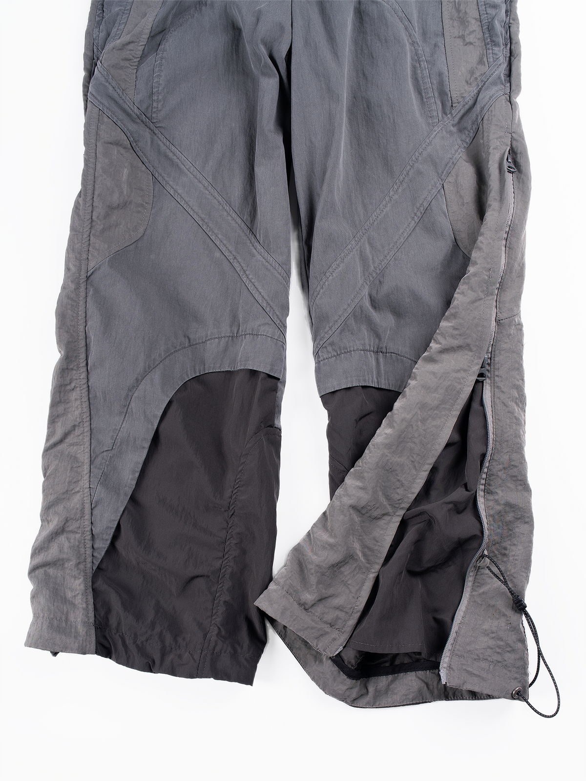 STEAM Deconstructed Zippered Spliced Wide-Leg Cargo Pants – photo 36 of 36