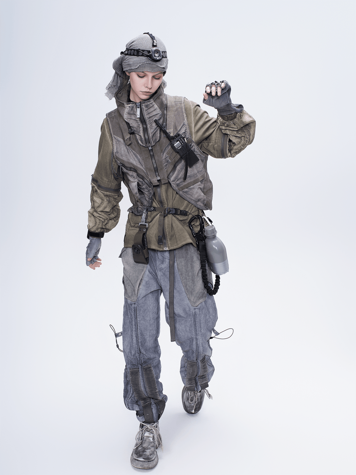 STEAM Multi-Pocket Detachable Utility Vest – photo 18 of 39