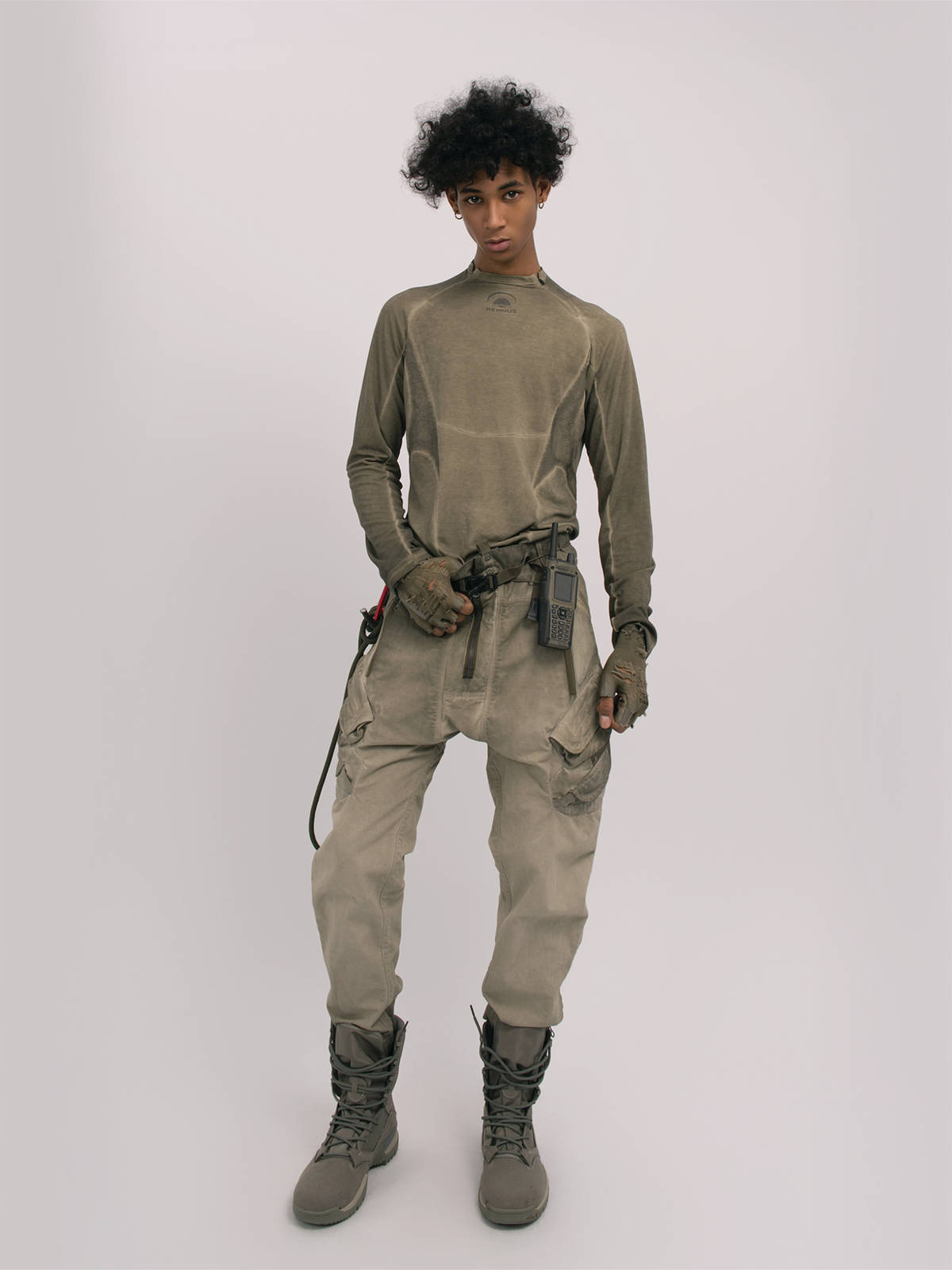 STEAM Distressed Multi-Pocket Utility Cargo Pants – photo 9 of 29
