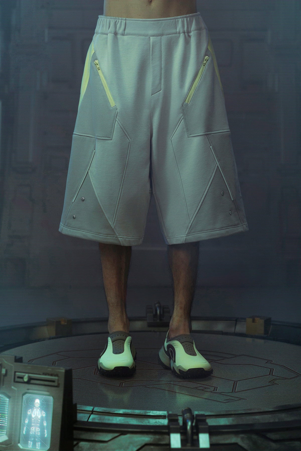 XIPHEVIL Deconstructed Zipper Rivet Shorts Light Grey – photo 4 of 17