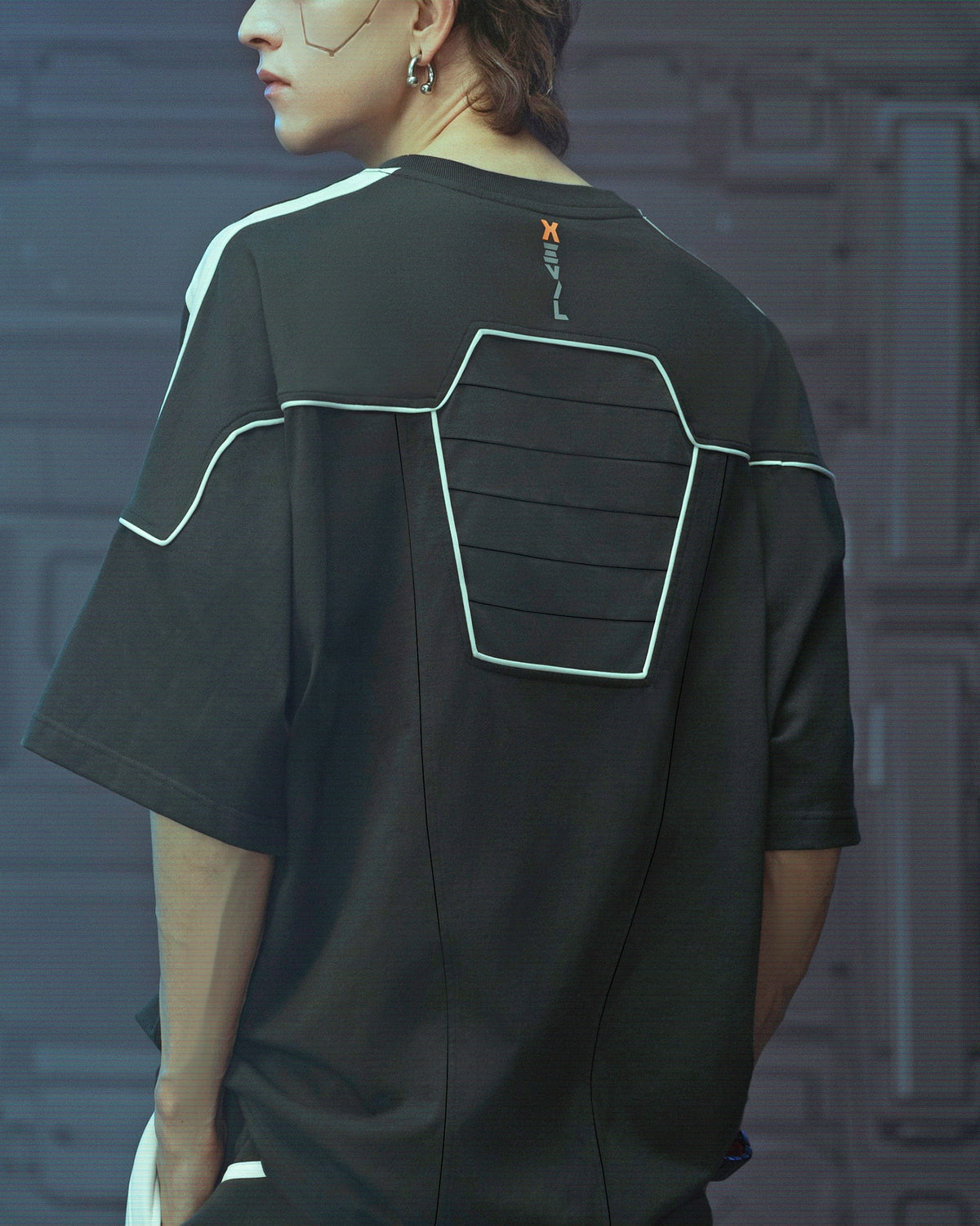 XIPHEVIL Modern Deconstructed Rivet Jersey Black – photo 9 of 15