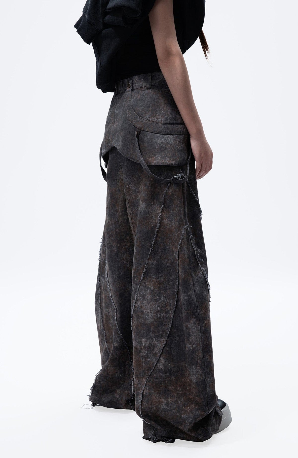 MOGONGSHE Distressed Detachable Drape Curved Panel Jeans – photo 19 of 25