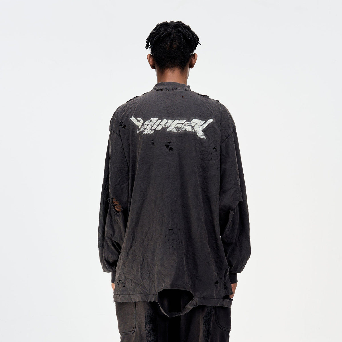 ULIPERY Distressed Glow Crinkled Long Sleeve Tee – photo 2 of 21