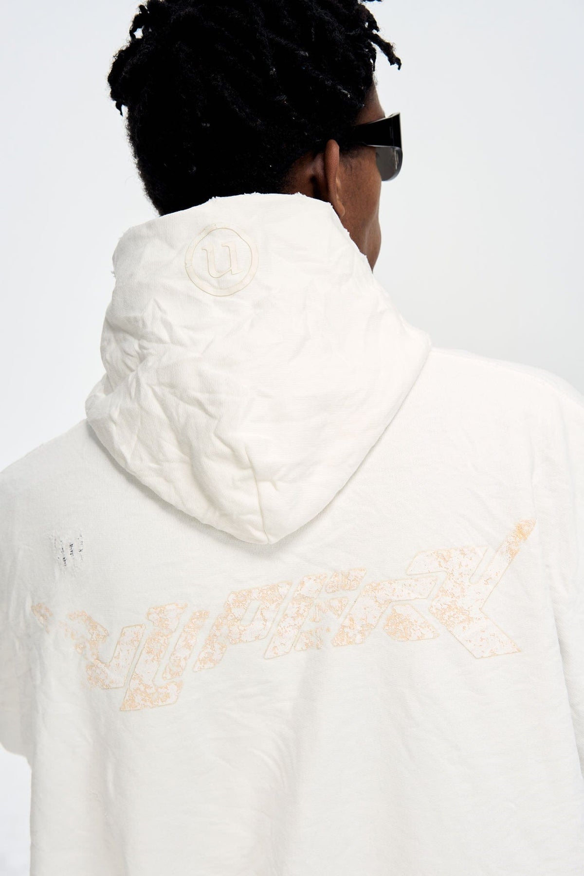 ULIPERY Dirty Fit Distressed Crinkled Hoodie White – photo 9 of 18