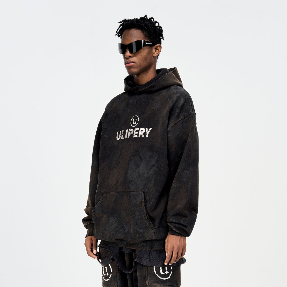 ULIPERY LOGO Mud-Wash Frayed Hoodie – photo 2 of 14