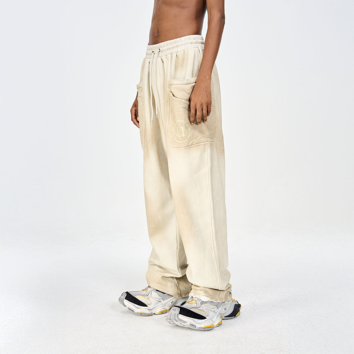 ULIPERY Dirty Fit Distressed Glow Sweatpants – photo 3 of 15