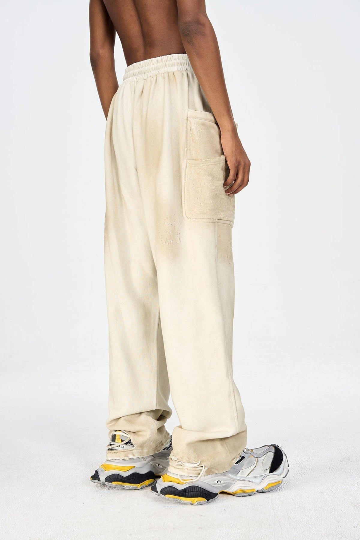 ULIPERY Dirty Fit Distressed Glow Sweatpants – photo 6 of 15