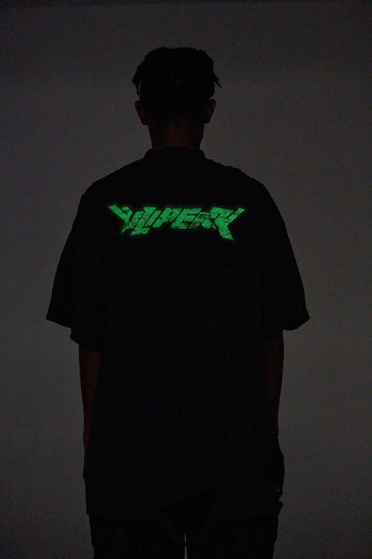 ULIPERY Distressed Glow Crinkled T-Shirt – photo 10 of 21