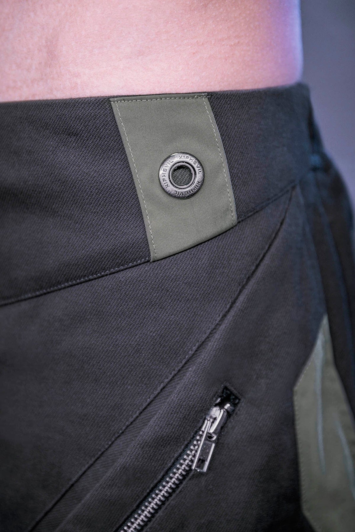 XIPHEVIL Blade Multi-Pocket Paneled Jogger Pants – photo 7 of 12