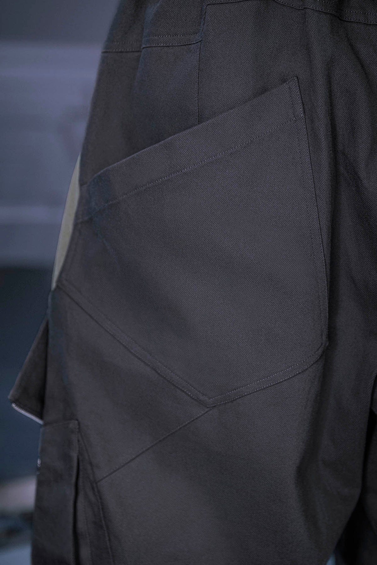XIPHEVIL Blade Multi-Pocket Paneled Jogger Pants – photo 12 of 12