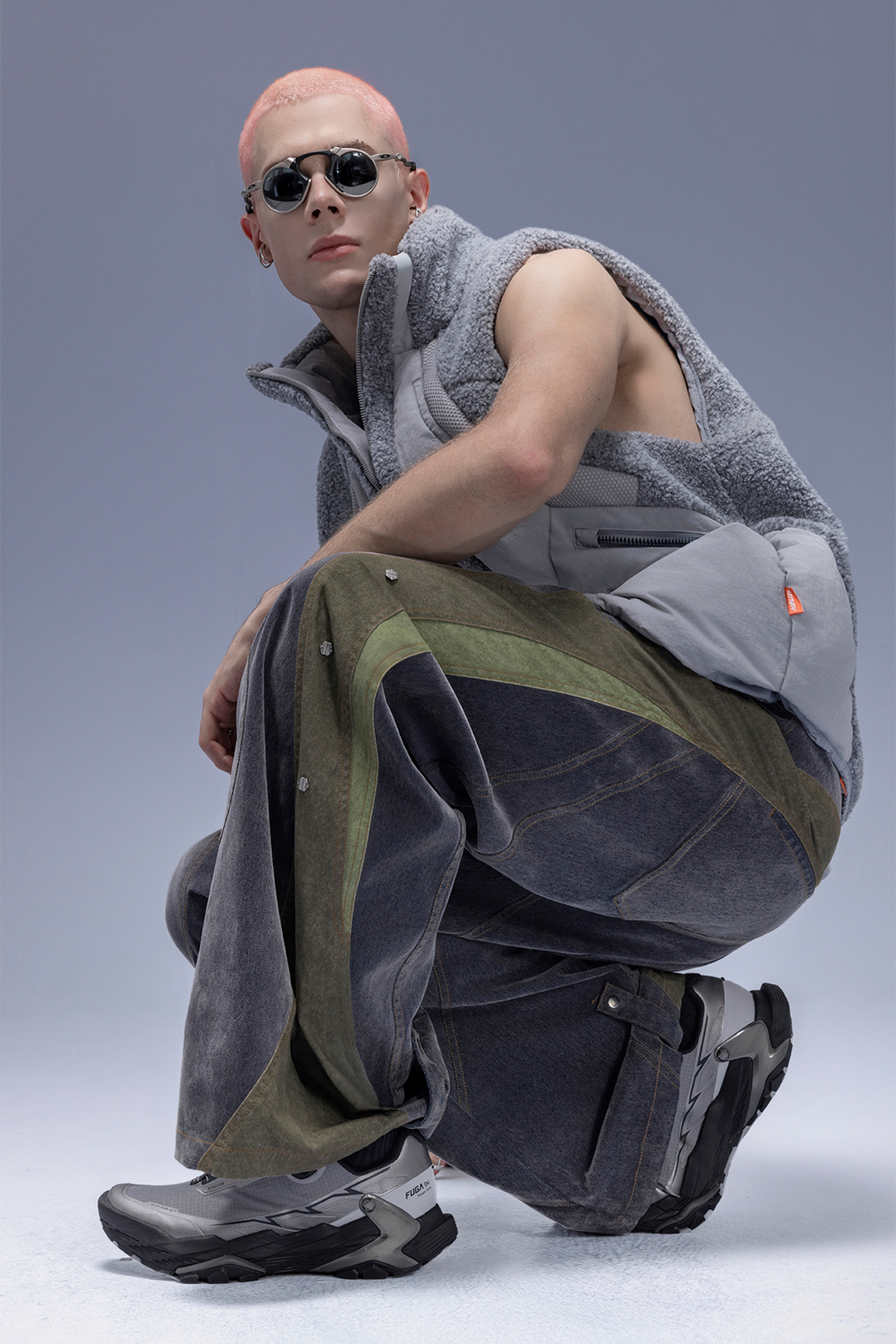 XIPHEVIL High-Neck Fleece-Panel Vest Dark Gray – photo 8 of 18