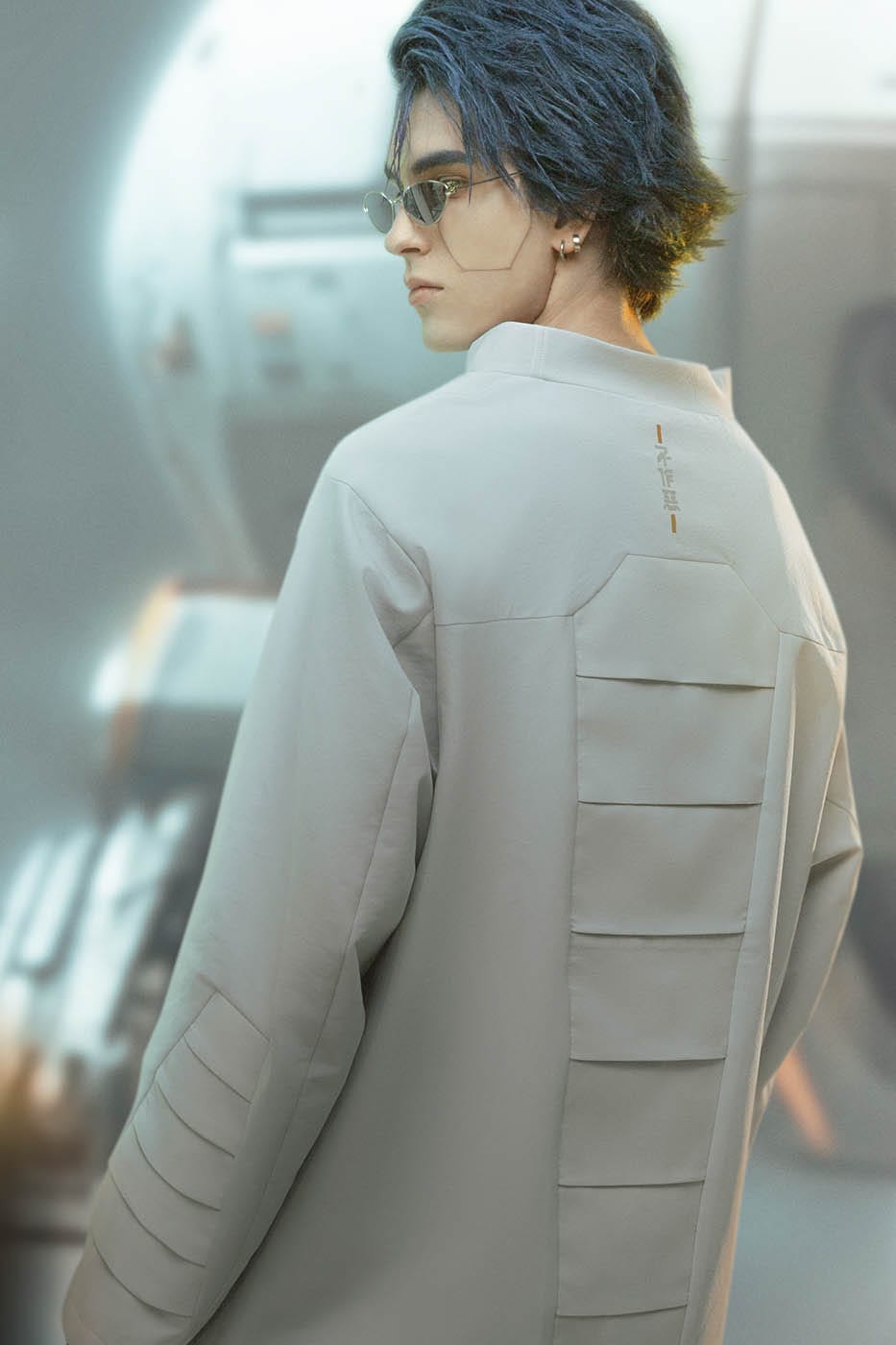 XIPHEVIL Space-Suit Deconstructed Pullover – photo 8 of 11
