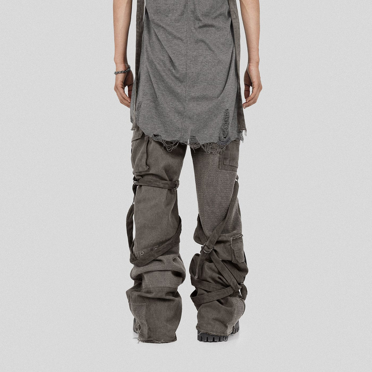 UNDERWATER Scavenger Heavyduty Multi-Pockets Striped Cargo – photo 10 of 24