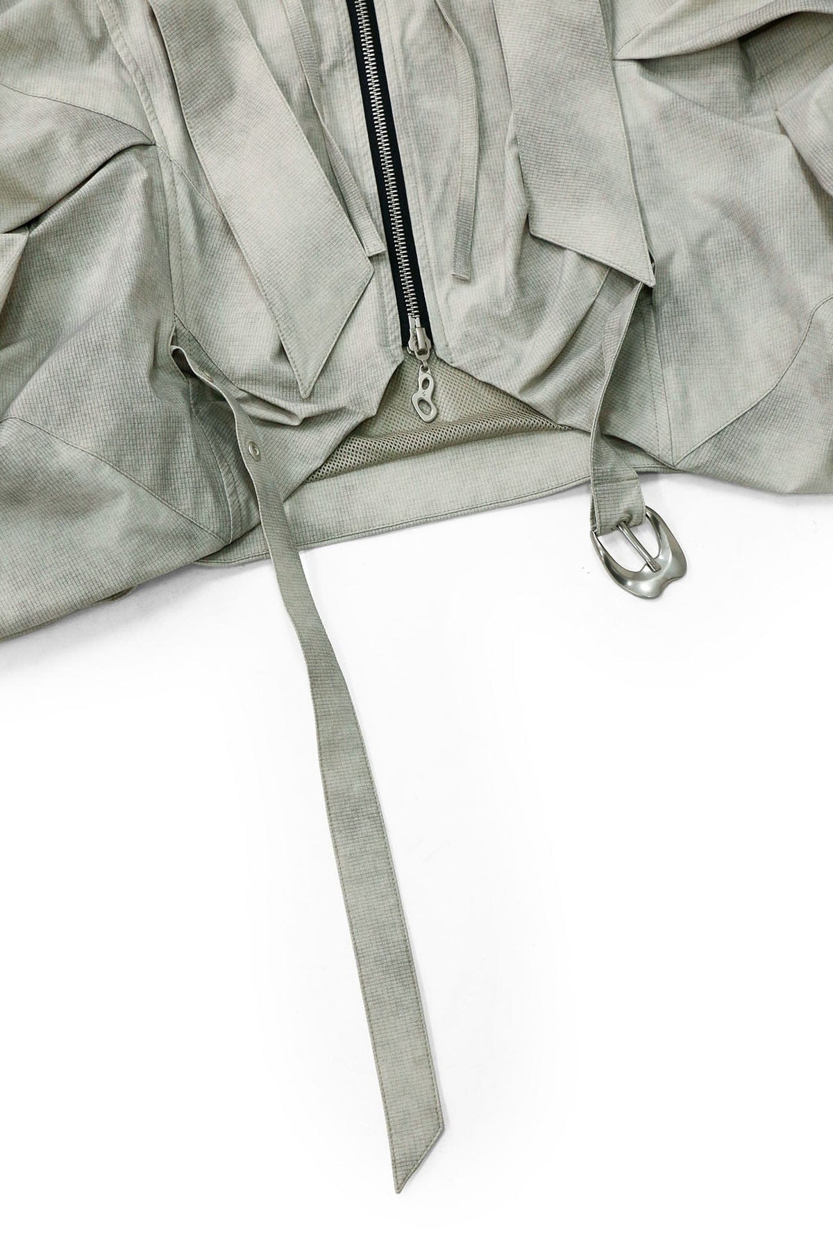 RELABEL Detachable Hood Big-Pocket Vest – photo 12 of 17