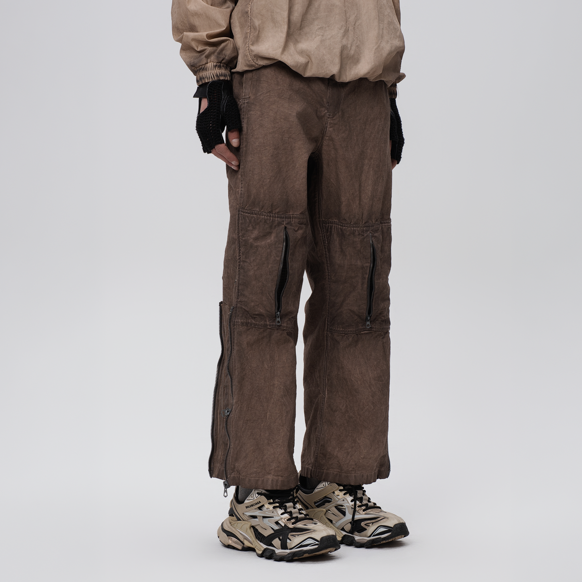 STEAM Distressed Mesh-Knee Multi-Pocket Straight-Leg Cargo Pants – photo 9 of 27