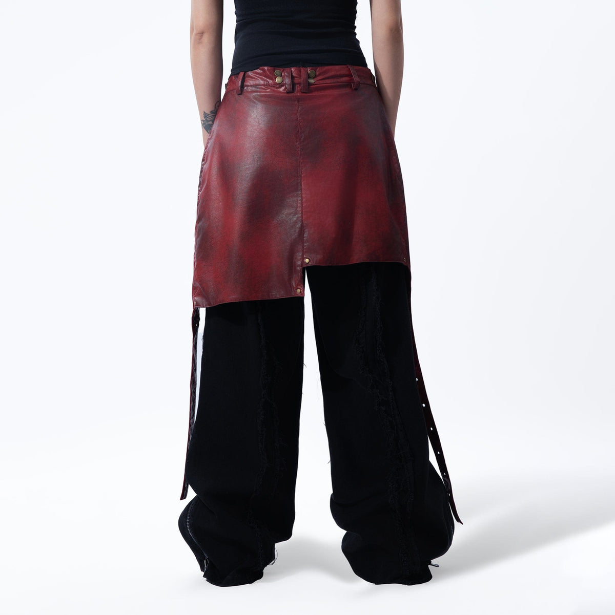 MOGONGSHE Detachable PU Drape  Frayed Cross Jeans – photo 3 of 42