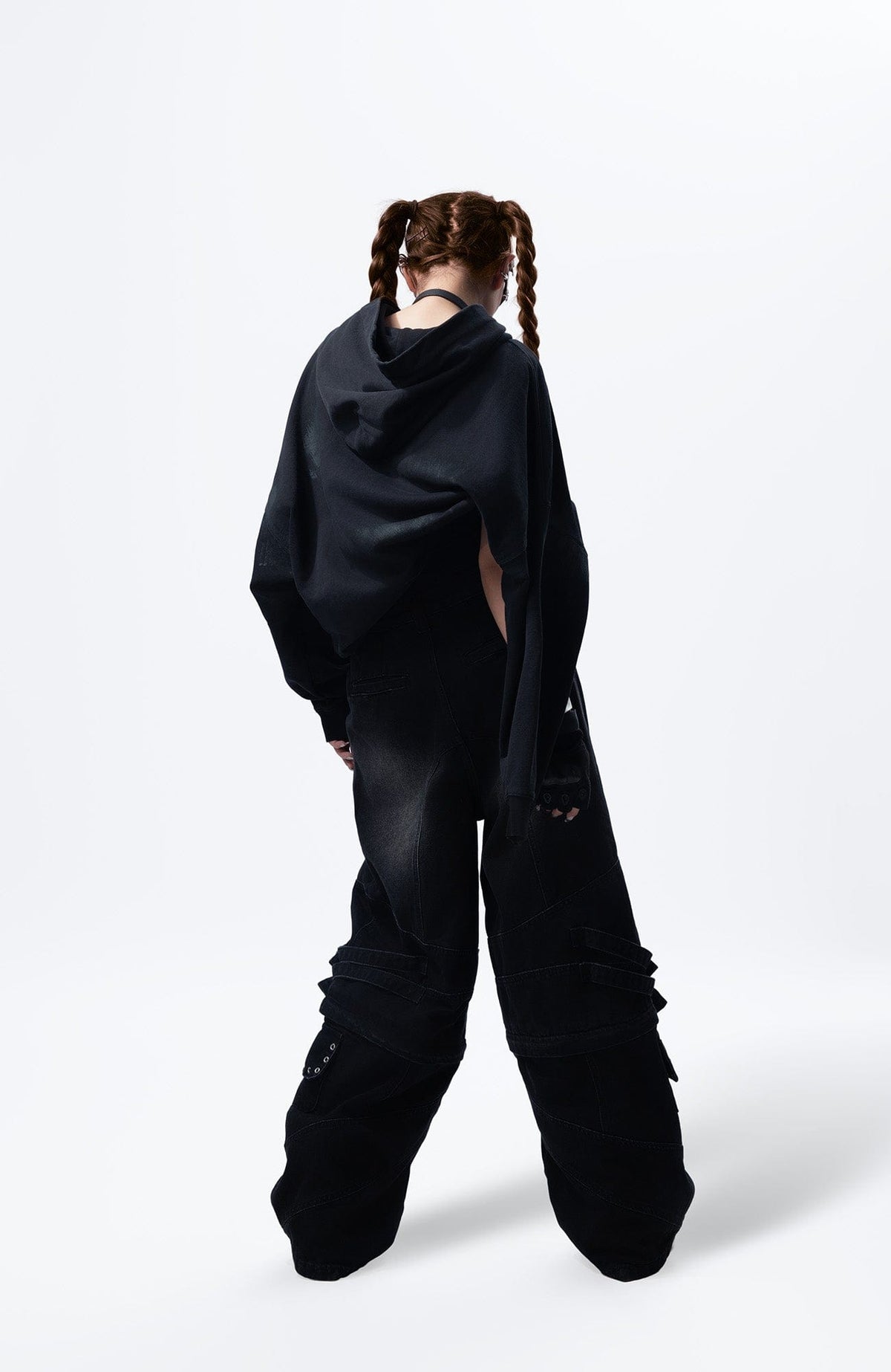 MOGONGSHE Detachable Drape-Strap Washed Jeans – photo 6 of 39