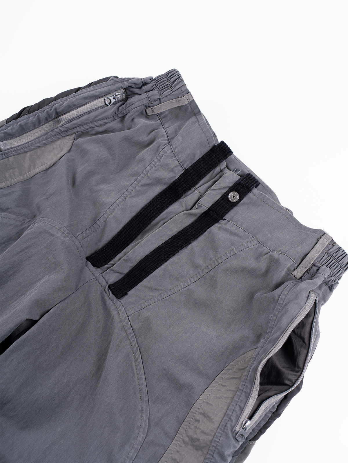 STEAM Deconstructed Zippered Spliced Wide-Leg Cargo Pants – photo 33 of 36