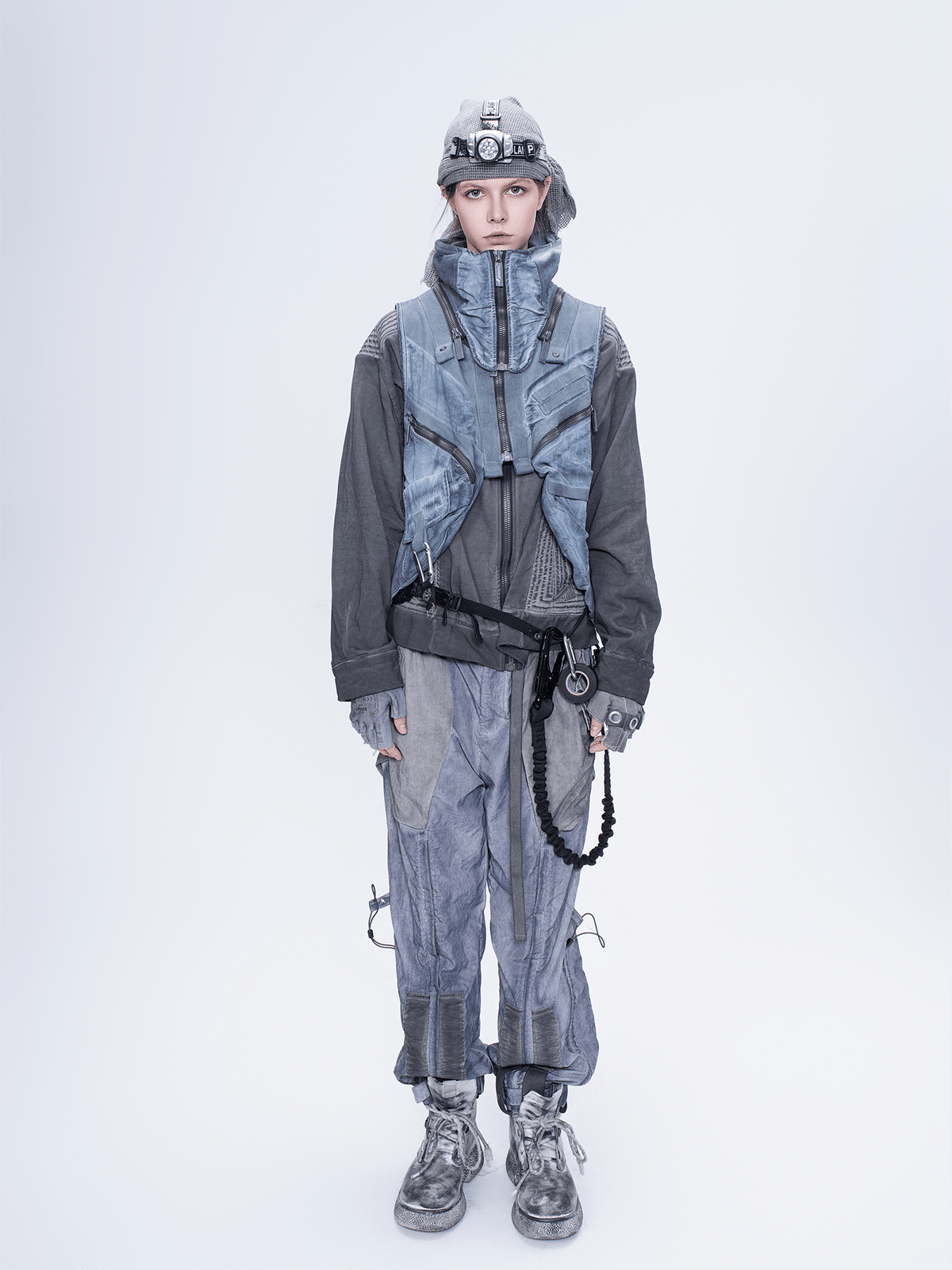STEAM Multi-Pocket Detachable Utility Vest – photo 8 of 39