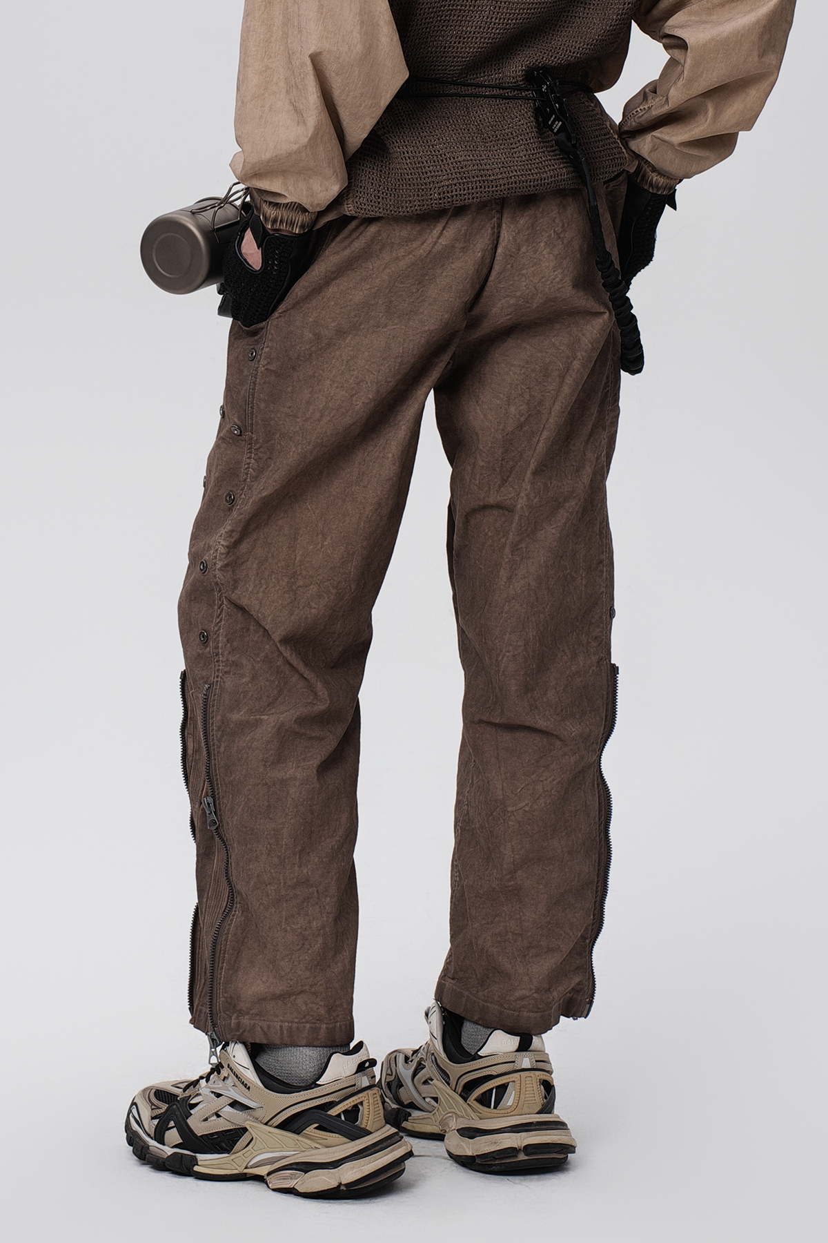STEAM Distressed Mesh-Knee Multi-Pocket Straight-Leg Cargo Pants – photo 25 of 27