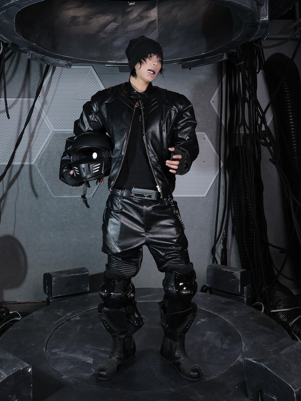 SSIN7 Armored Panel Bomber Jacket – photo 7 of 13