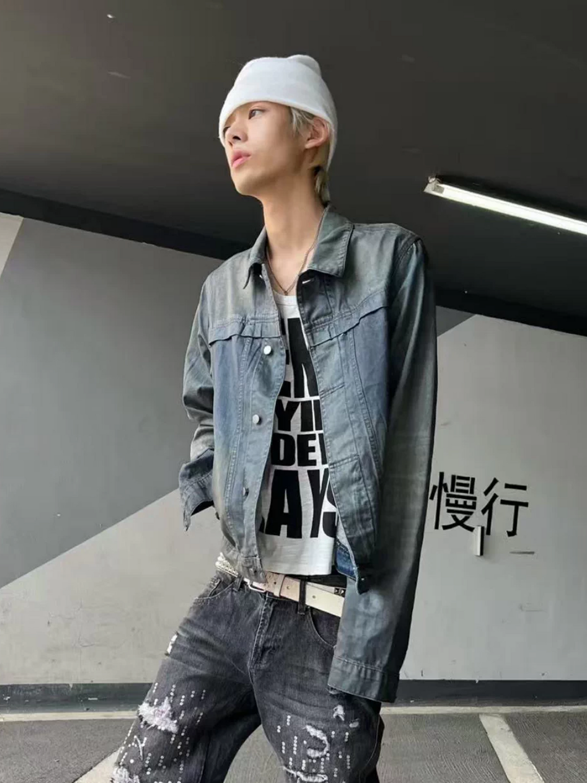 CINDER VEIN Brush-Paint Washed Distressed Denim Jacket – photo 11 of 15