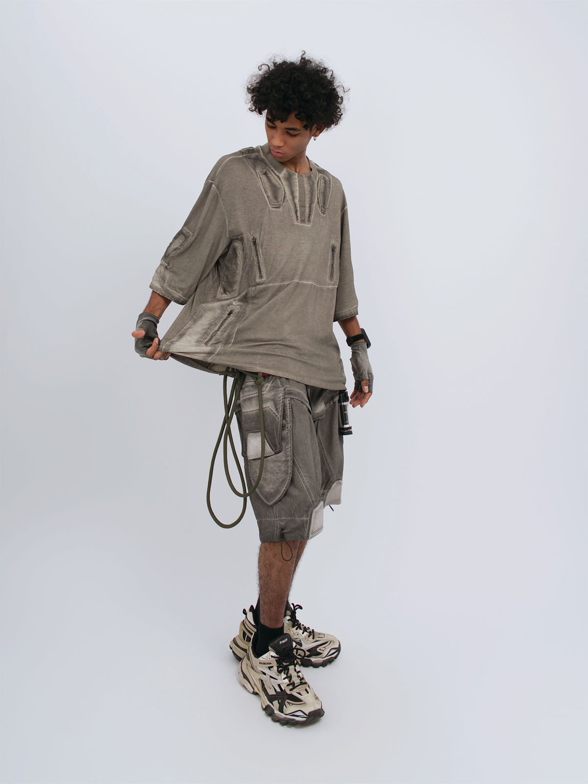 STEAM Distressed Mesh-Spliced Oversized Tactical T-Shirt – photo 16 of 25