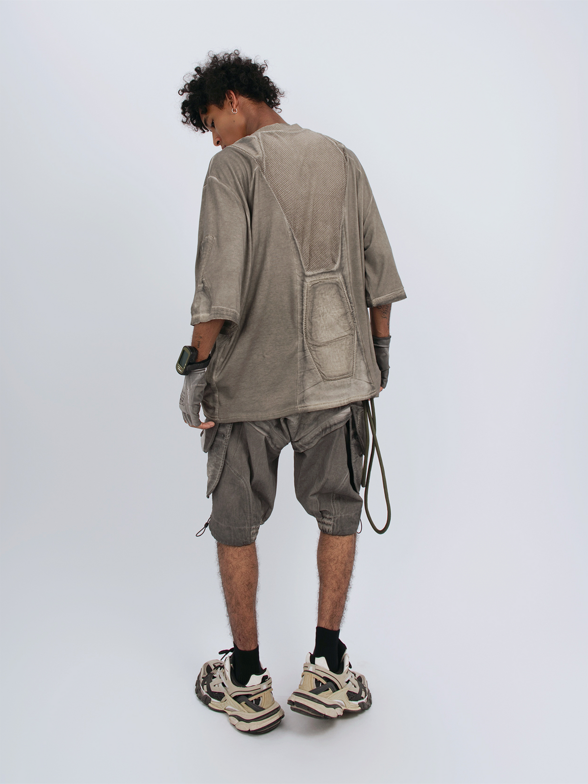 STEAM Distressed Mesh-Spliced Oversized Tactical T-Shirt – photo 15 of 25