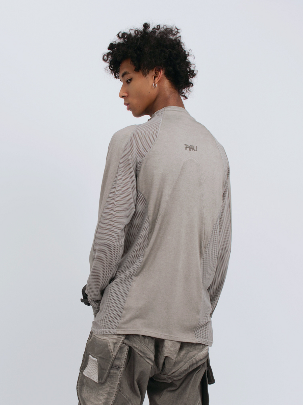 STEAM Mesh Paneled Washed Long-Sleeve Tee – photo 25 of 34