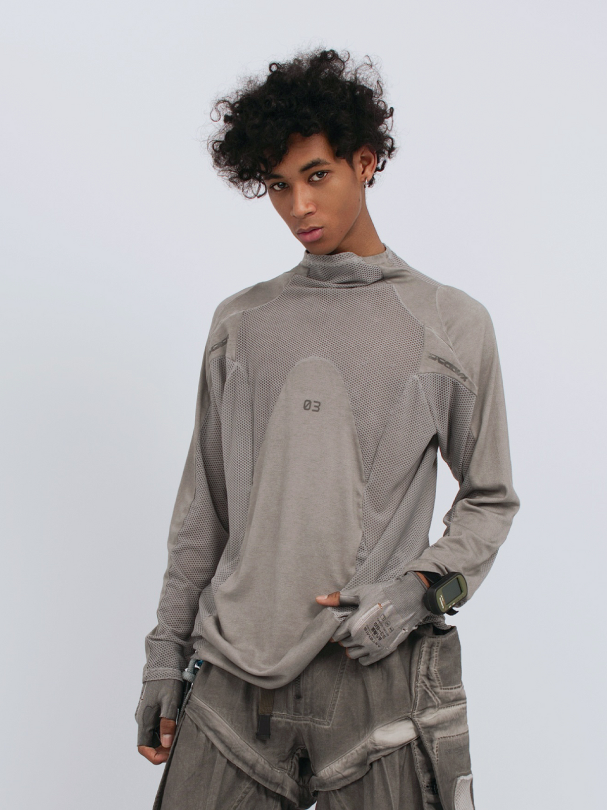 STEAM Mesh Paneled Washed Long-Sleeve Tee – photo 24 of 34
