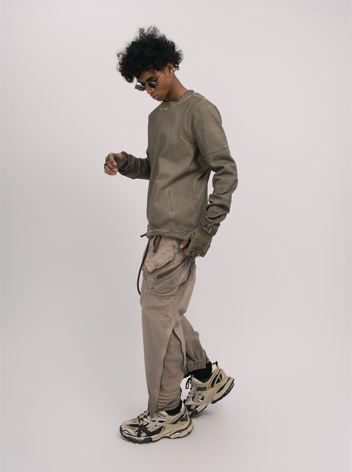 STEAM Distressed Multi-Pocket Utility Cargo Pants – photo 19 of 29
